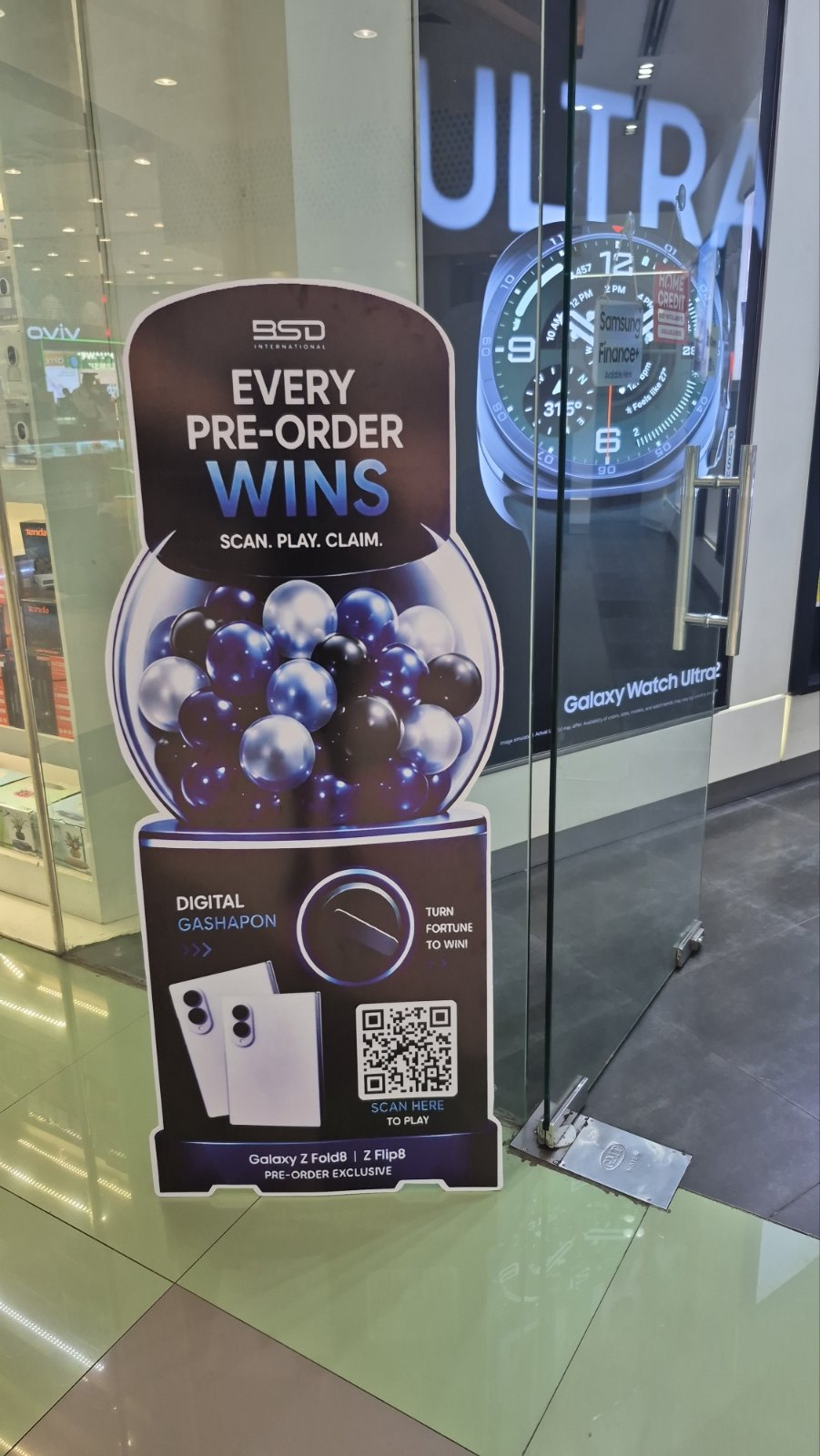 Samsung concept store standee installation 05