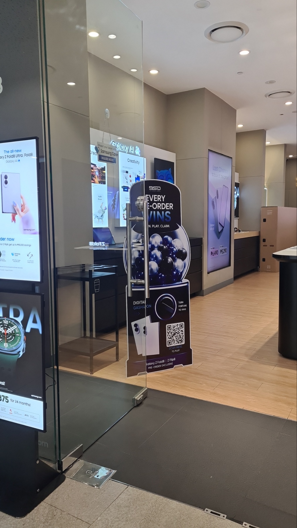 Samsung concept store standee installation 13